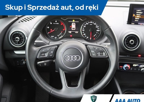 Audi A3 cena 88000 przebieg: 58211, rok produkcji 2019 z Lublin małe 352